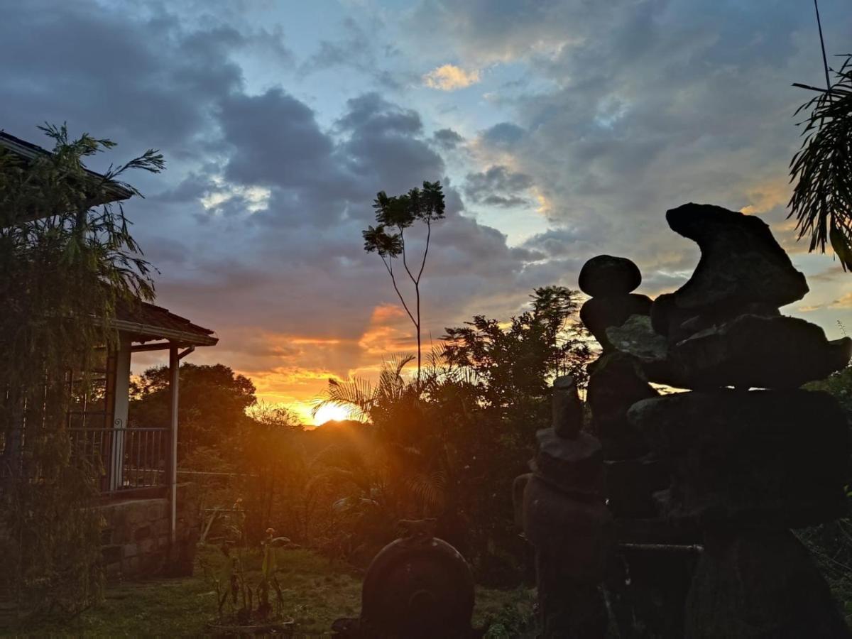 Finca Jardin Del Agua Villa Sasaima Eksteriør billede